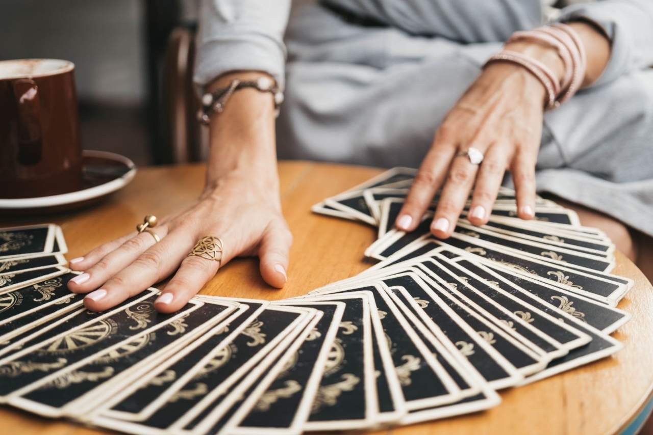 Sesión gratis durante 5 minutos en la web de Tarot de Luz María