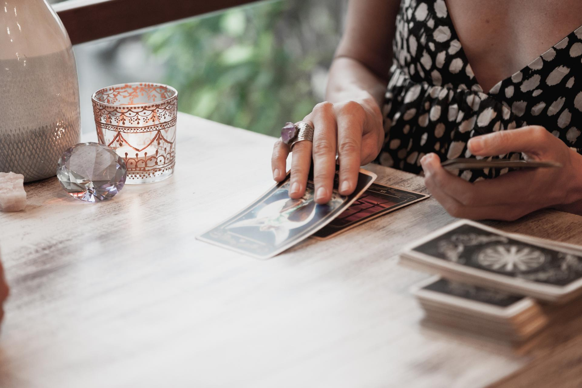 La casa del tarot y videncia: tipos de tarot y las soluciones que aportan