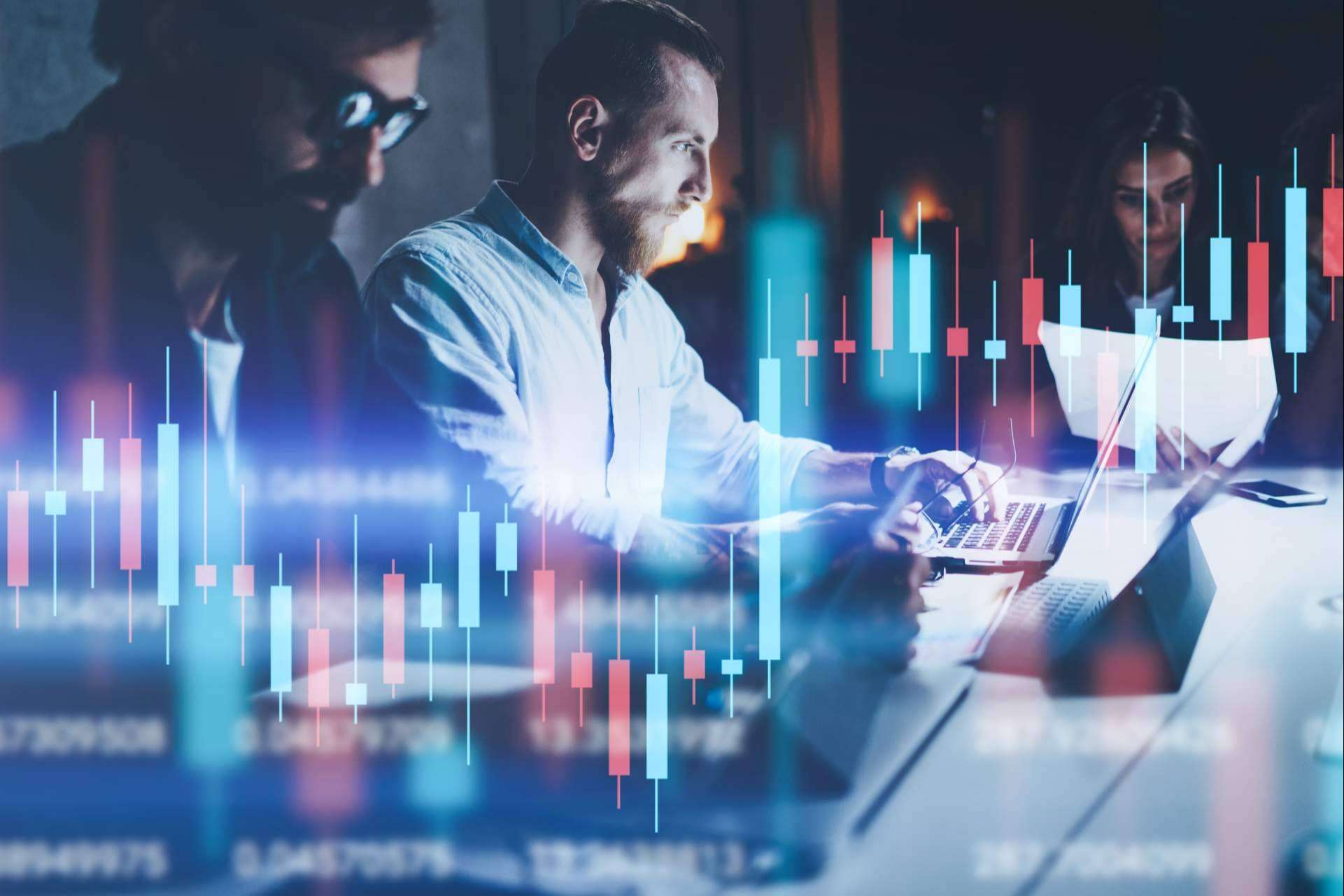 ¿Cómo se mejora la curva de aprendizaje en trading con los entrenamientos dirigidos por profesionales expertos?