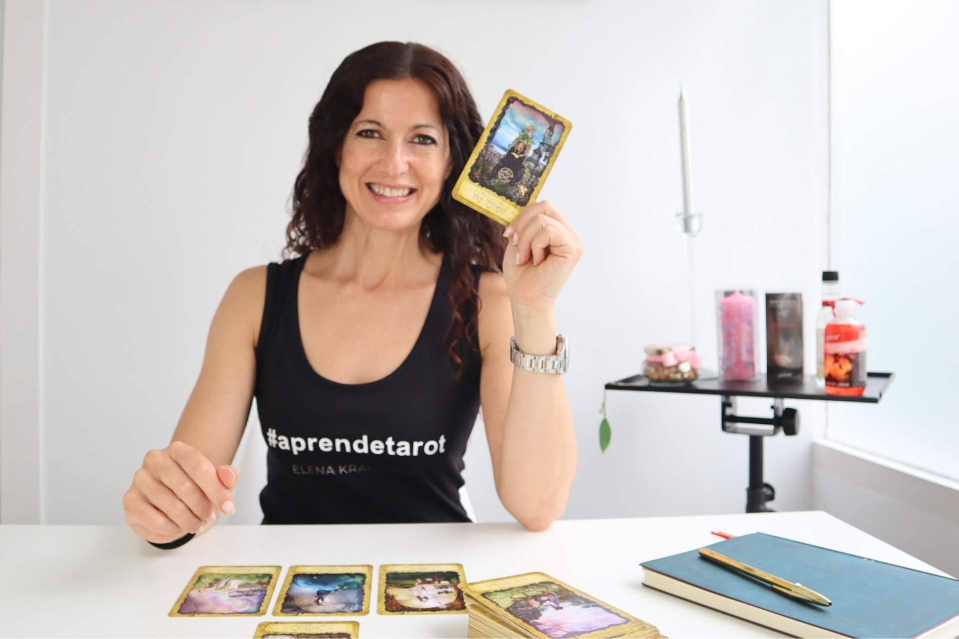 La lectura de tarot con Elena Královna y las posibilidades que ofrece