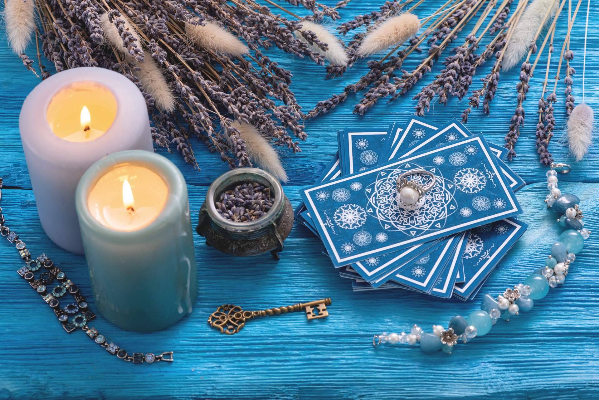¿En qué consiste la consulta de tarot de Nazaret Hermida?