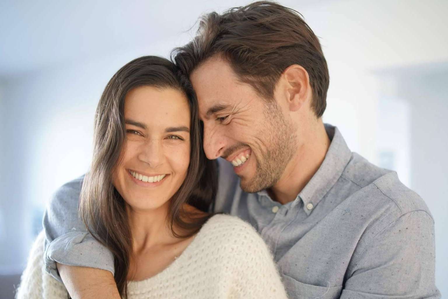 ¿Cómo sorprender a la pareja y reavivar la pasión? Las recomendaciones de lacestadelplacer.com