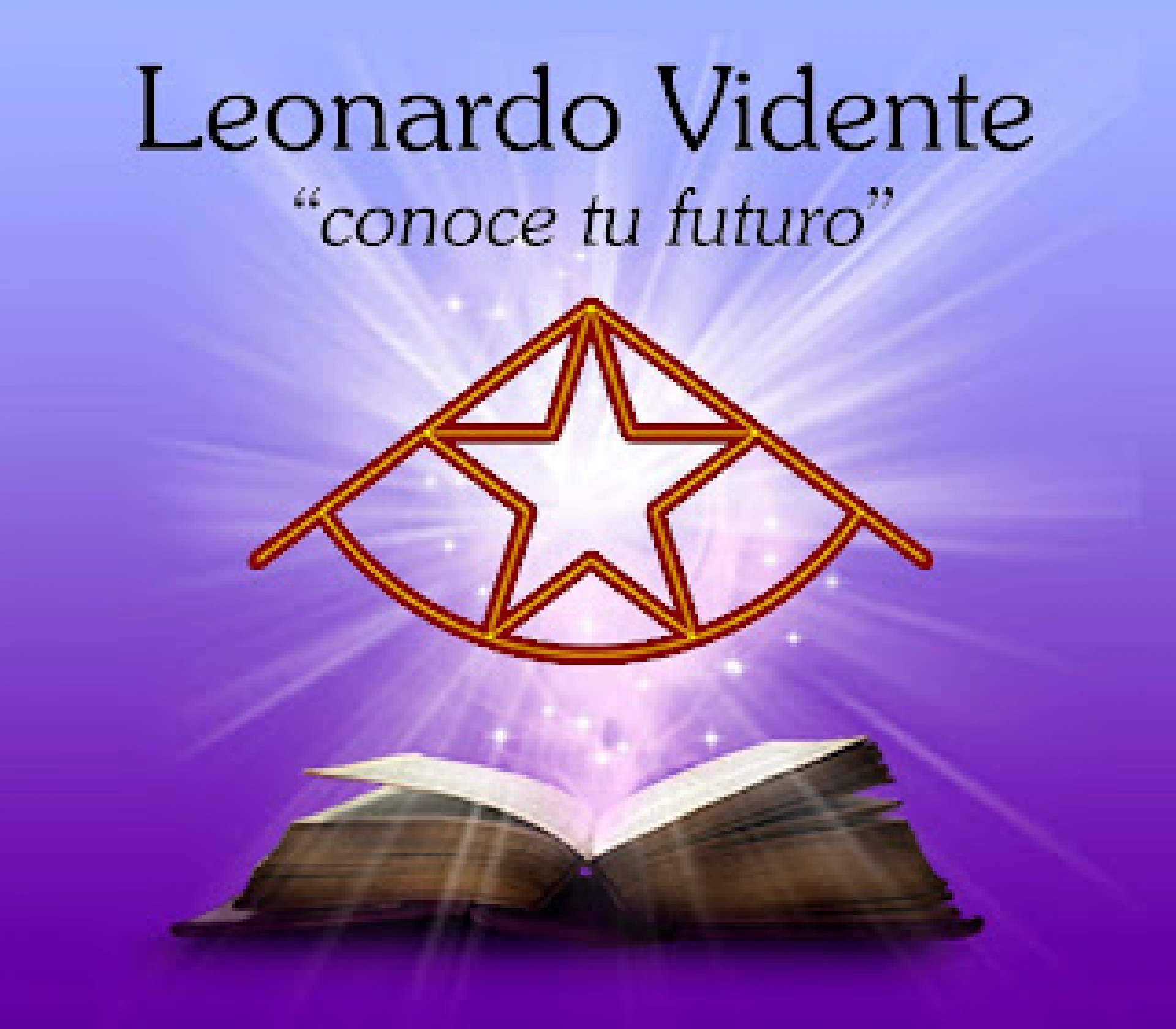 La videncia de antaño para encontrar respuesta a todas las preguntas es la estrategia de Leonardo Vidente