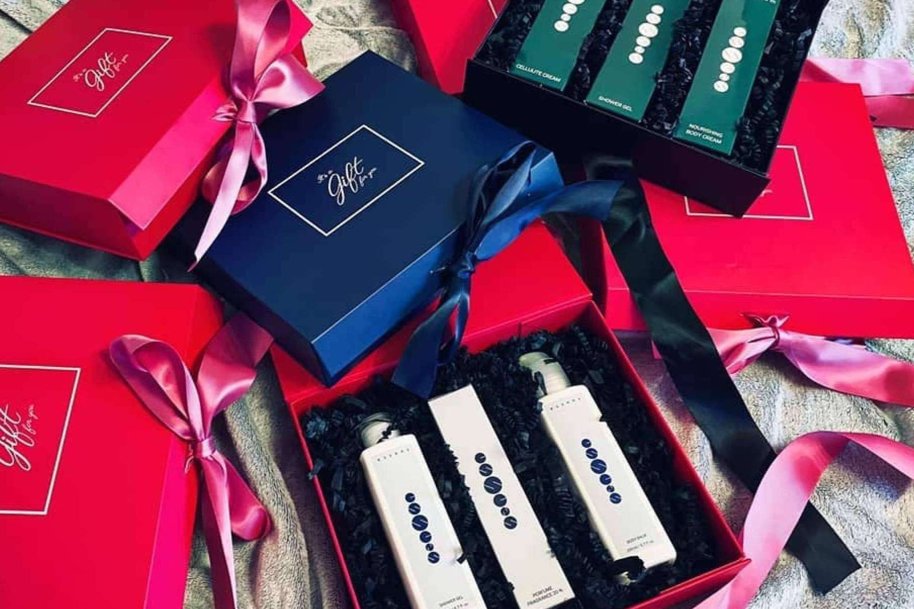 Entre los más utilizados como regalo por su calidad y precio se encuentran los perfumes Essens