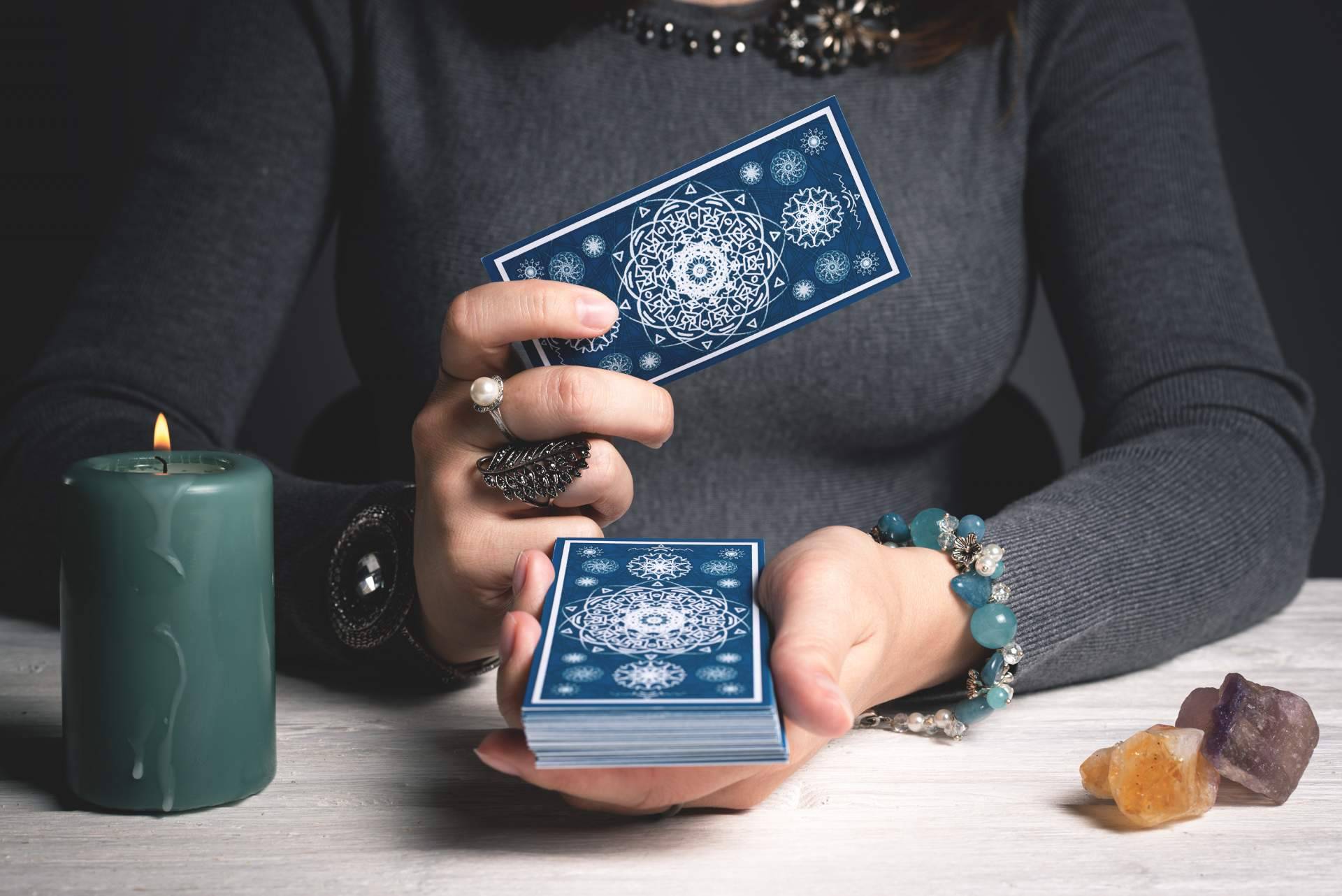 Futuro y Videncia, profesionales de la lectura de cartas del tarot