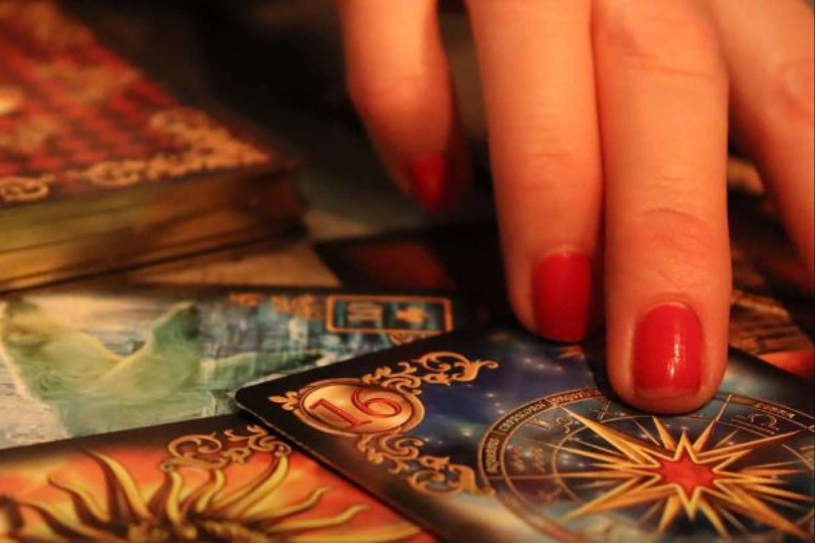 Conocer el mundo del tarot online, por Tarot Gitano