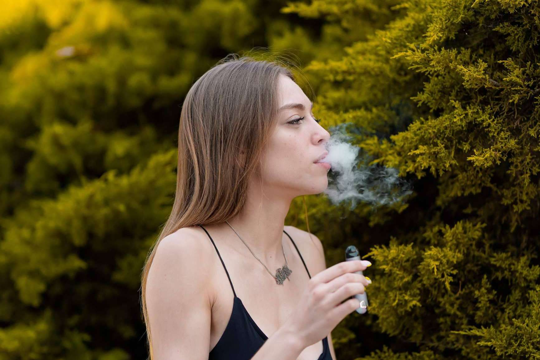 Los dispositivos desechables de Ammo Vaper son una opción ideal para usar en festivales, terrazas y eventos de verano