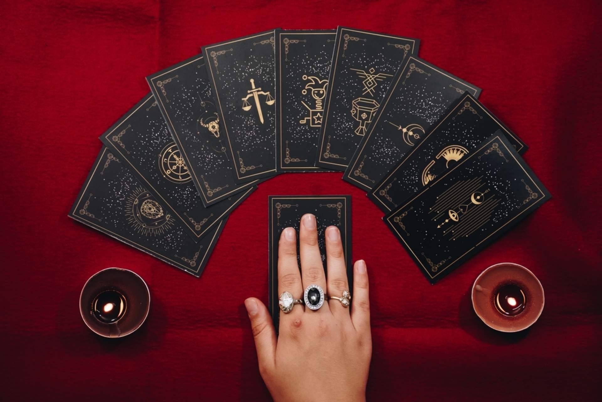 Experta en limpiezas espirituales, Lara Álvarez