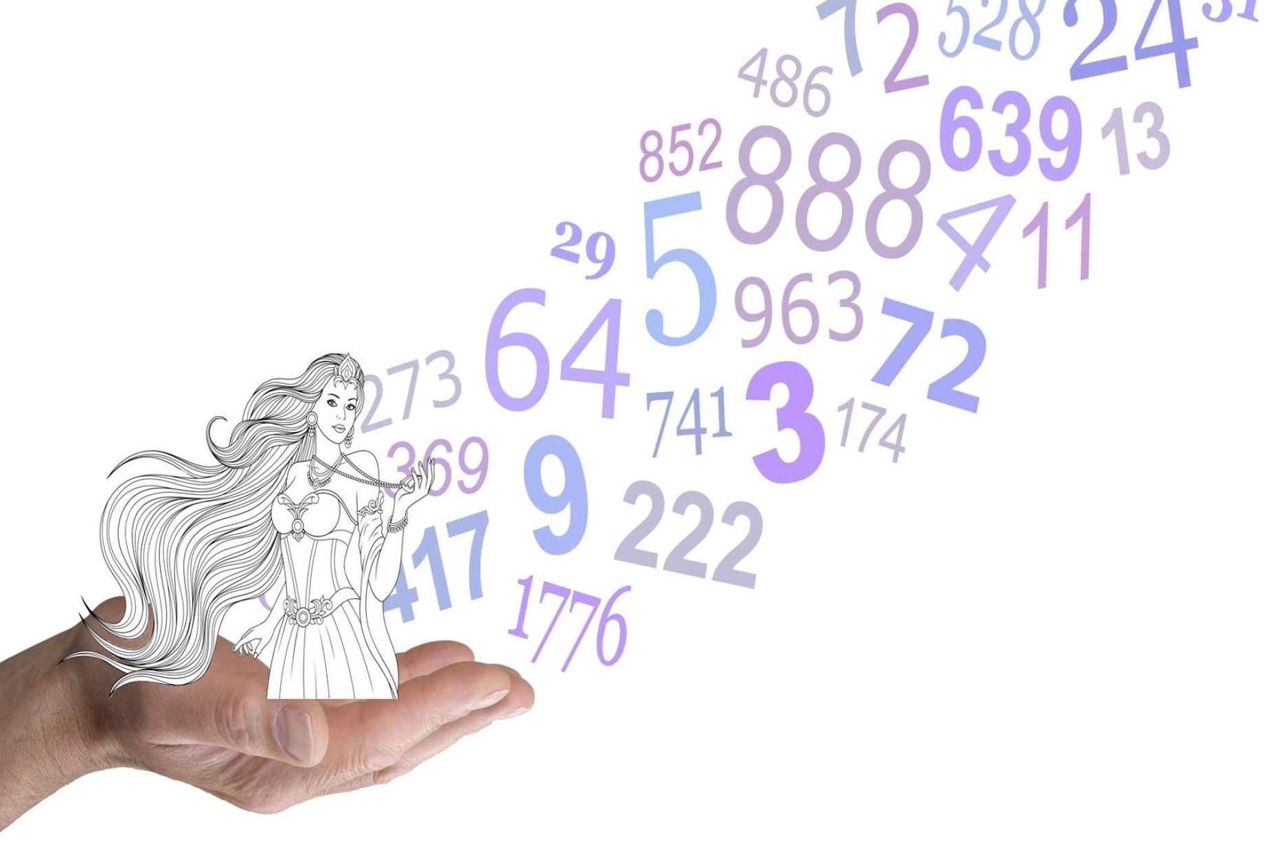 Tarot Dama Mágica ofrece su consulta de numerología