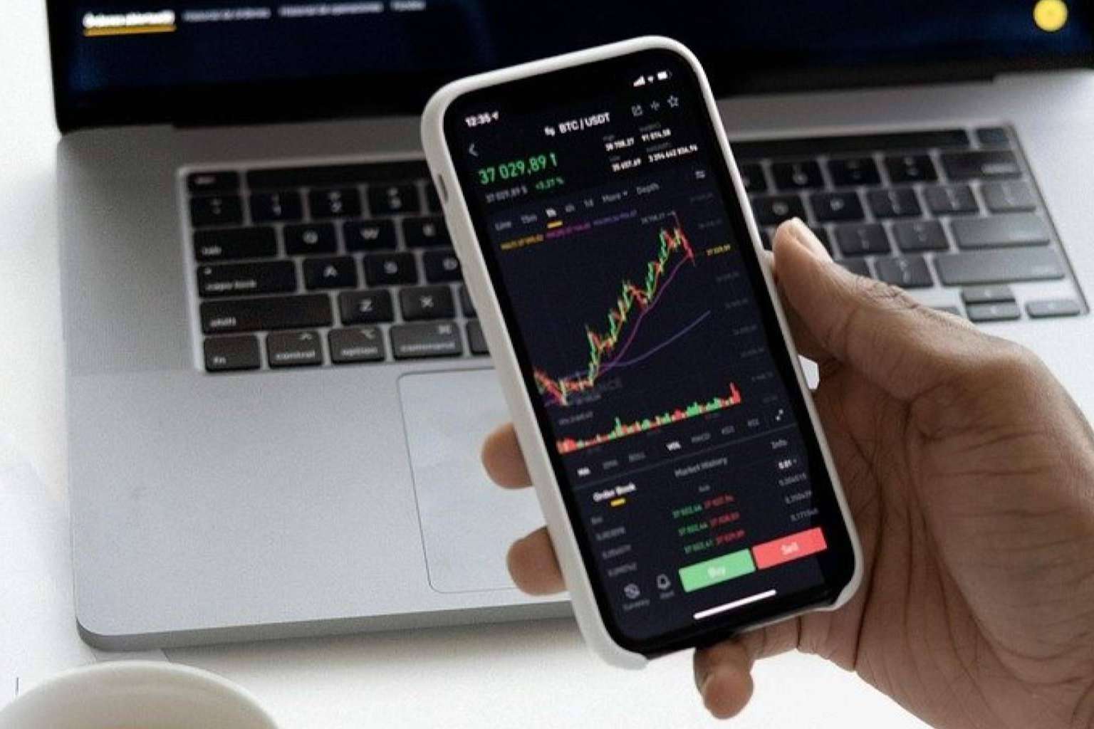 La criptodivisa de JOB duplica su valor en julio